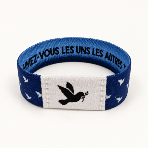 Bracelet Bible Band bleu et blanc Aimez-vous les uns les autres : Vue de face — colombe